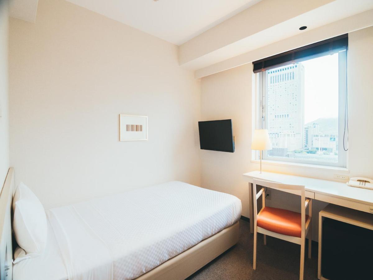 Quintessa Hotel Kokura Comic & Books Kitakyushu Ngoại thất bức ảnh